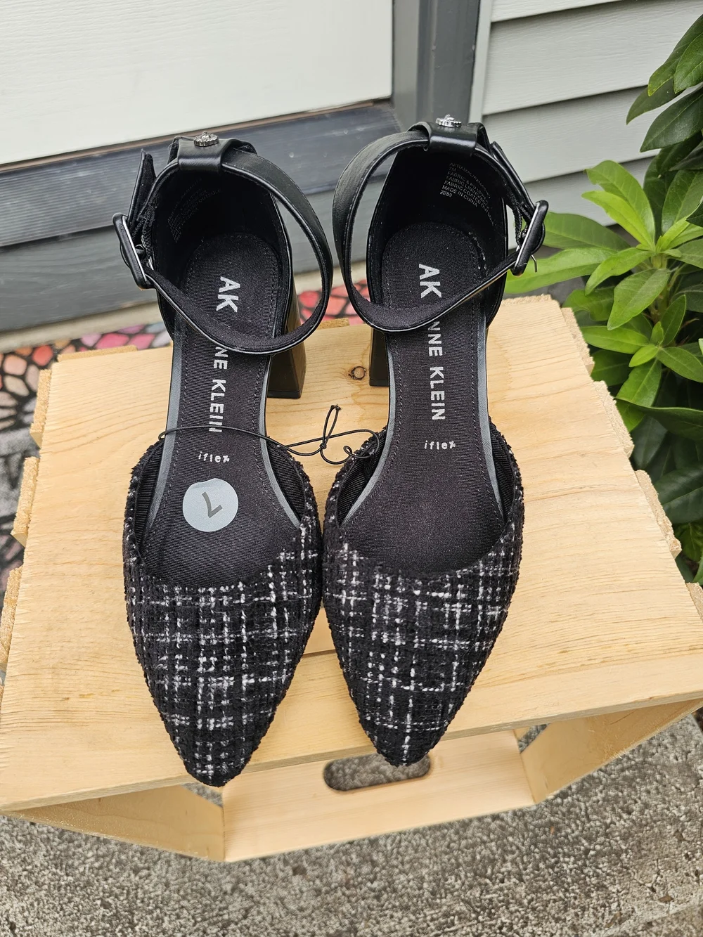 AK Anne Klein Black Tweed Pointed-Toe Ankle-Strap Heels